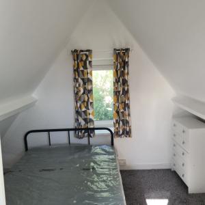 Pet-friendly 1-bed 2nd floor flat in Roath - EPC C.