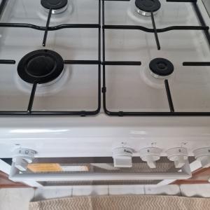 2 Bedroom House for rent, Edmonton N18