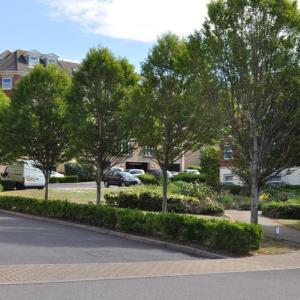 Two bedroom, two bathroom apartment with Allocated Parking in HOVE