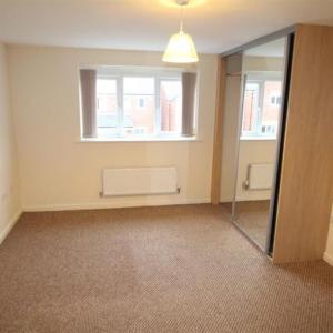 2 Bed Terraced House for rent Longroyd avenue in Beeston, LS11, DSS, universal credit accepted