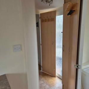 2 bedroom mobile home