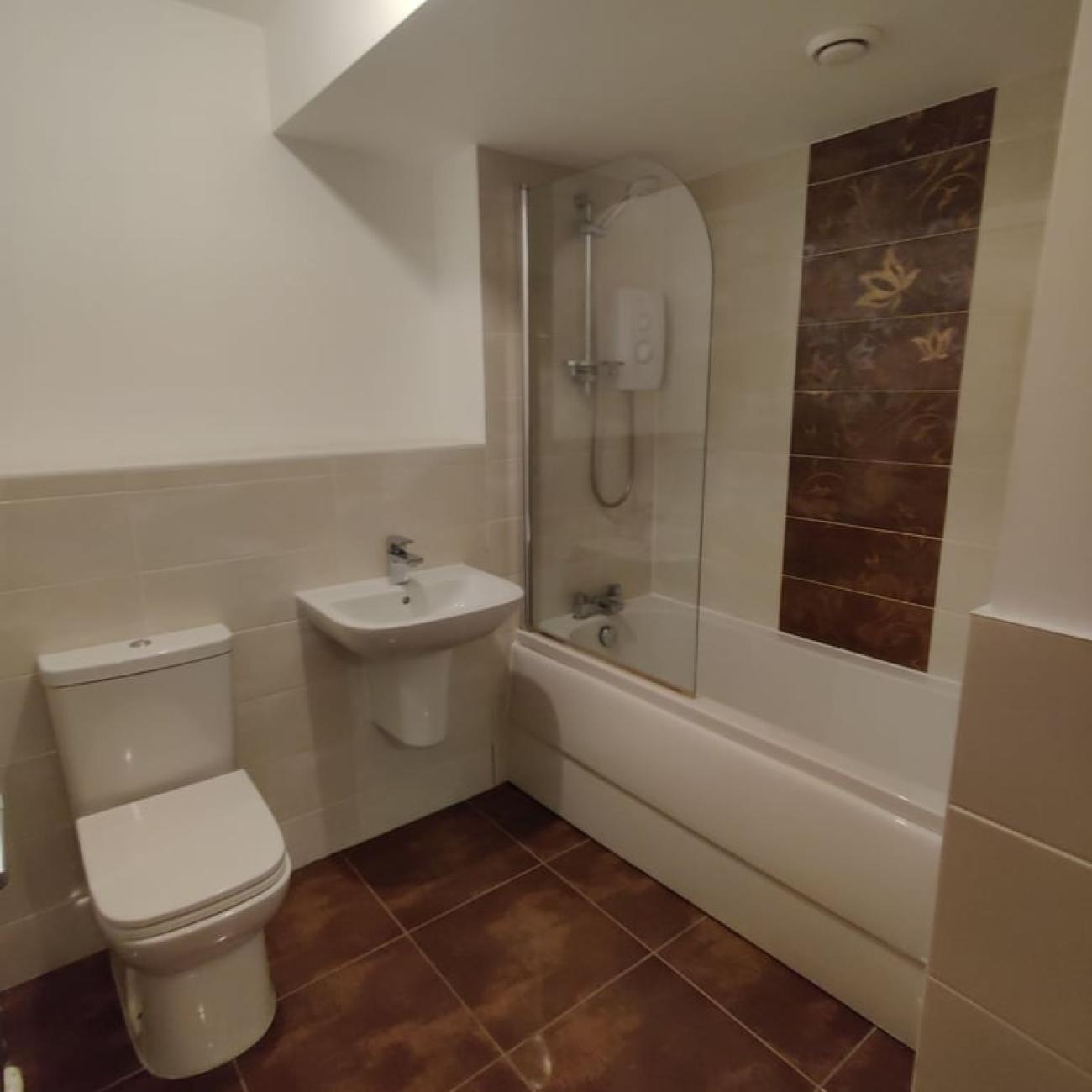 Immaculately presented 2 bed apartment with fabulous views KIRKCALDY
