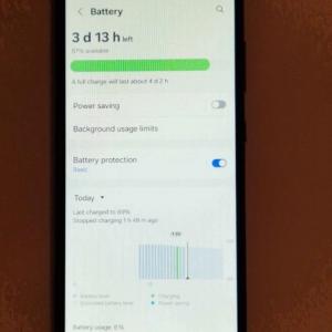 Samsung Galaxy A52 5G Dual SIM SM-A526B/DS 128GB Mobile Phone