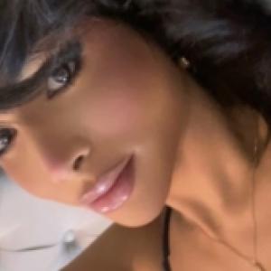 Your sexy top and bottom now available i give all services with girlfriend experience