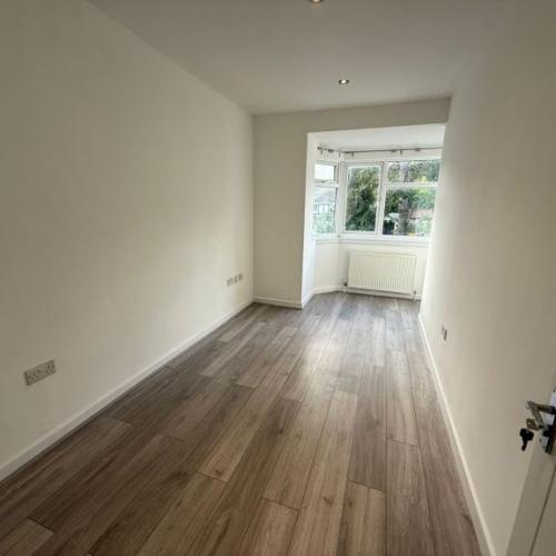 New HMO property in Sussex. 28 Studios split into 6 flats with 6 communal Kitchens