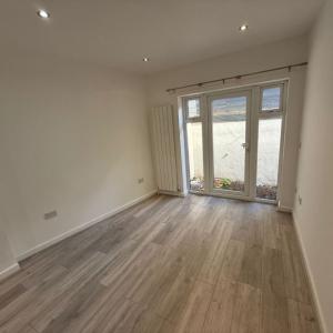 New HMO property in Sussex. 28 Studios split into 6 flats with 6 communal Kitchens