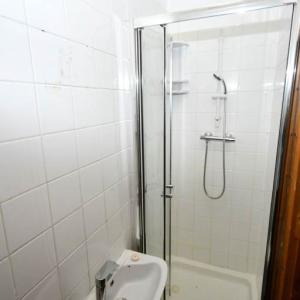 1 bed Flat- Leytonstone