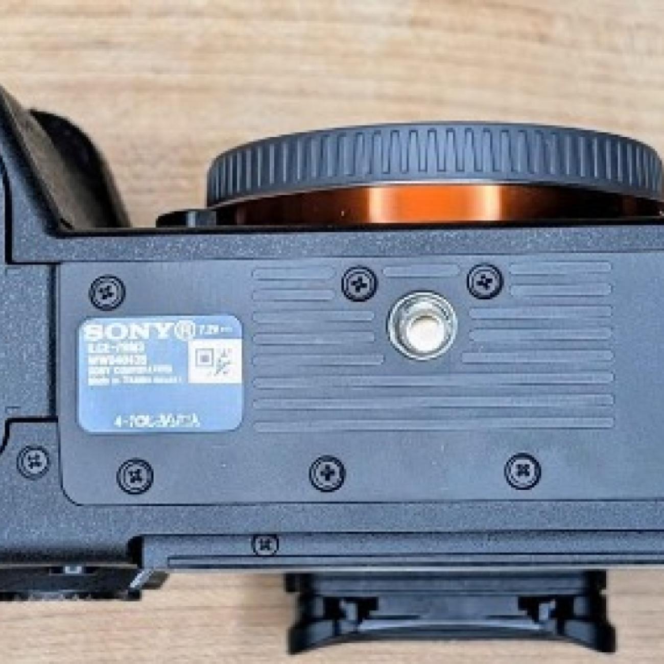 Sony Alpha A7R III 42.4MP Mirrorless Digital Camera Body Only with Accessories
