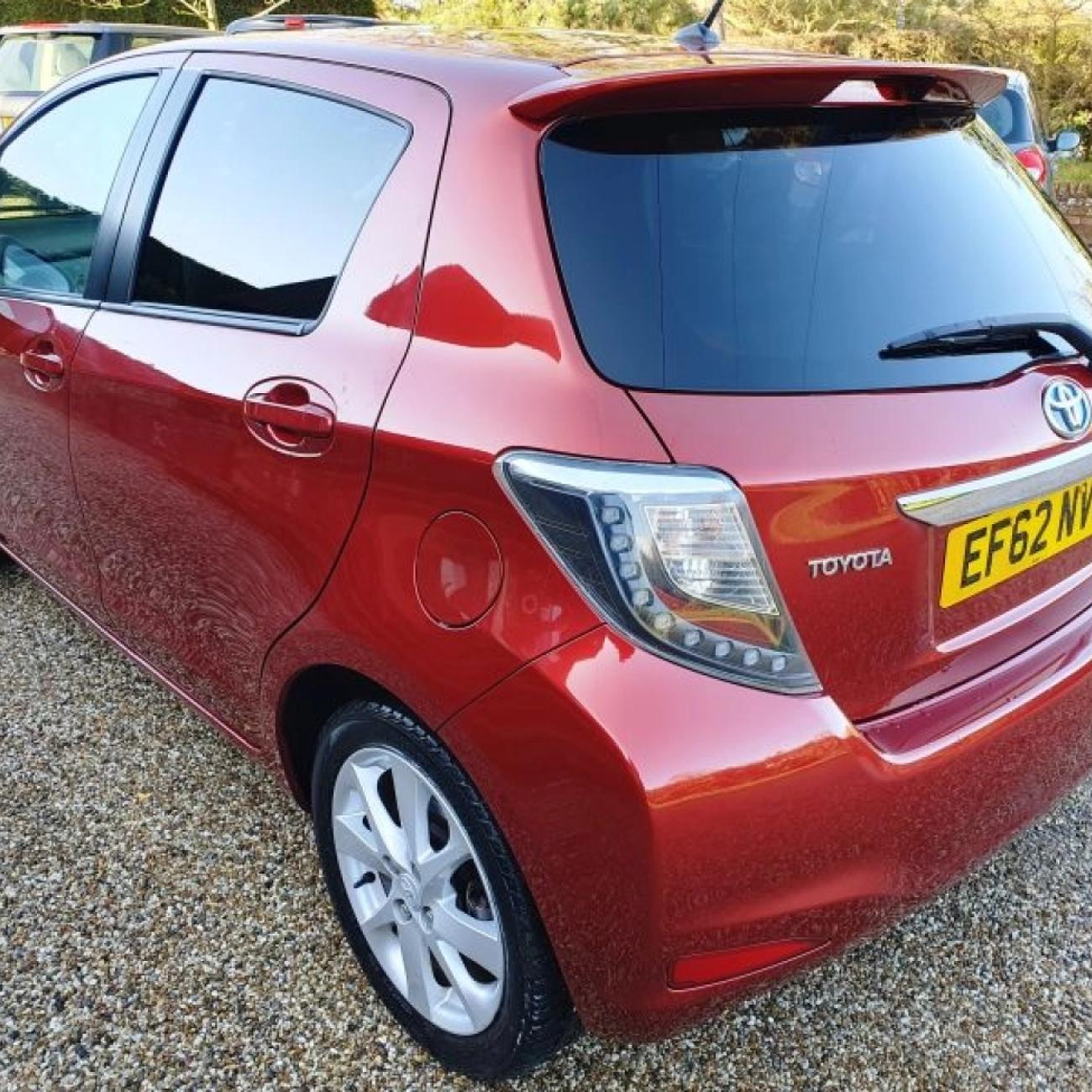 2013 Toyota Yaris VVT-I T Spirit Hybrid Automatic