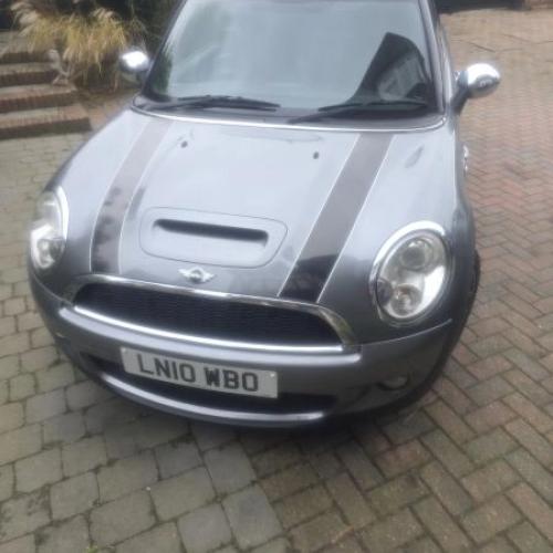 2010 MINI COOPER S