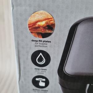 Breville Deep Fill Toastie Maker
