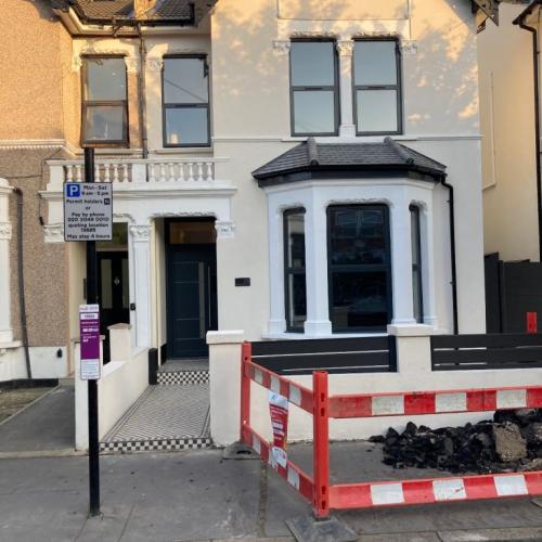 Stunning New Development of 8 flats in Croydon. 5 mins walk to Train Station