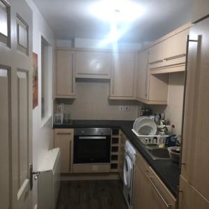 In Wallace st /city centre 2 bedroom & 2 bathrooms flat to let