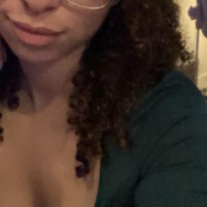 Hot sexy girl available to satisfy you incall or outcall meetup  services 