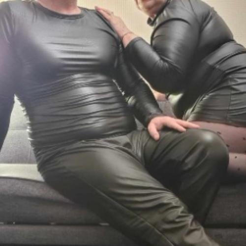 ♀️MICHELLE & DENNIS♂️  07411973886