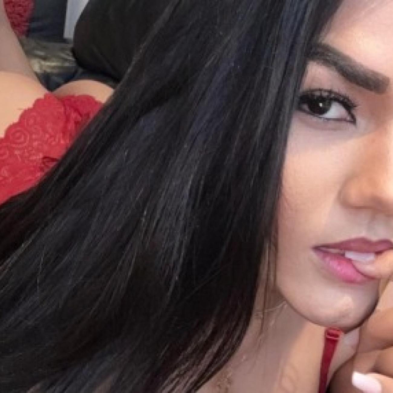Raquel 🔥 Sexy and Hot 😈