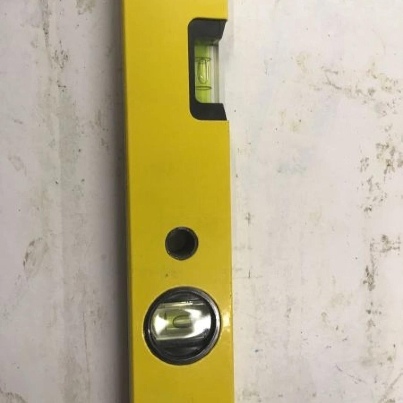 SPIRIT LEVEL for determining Patio Slope / Fall