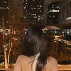 INDIAN STUDENT GIRL AVAILABLE FOR SERVICES AND FUN 