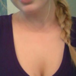 Text me on my WhatsApp for hookup services incall or outcall 