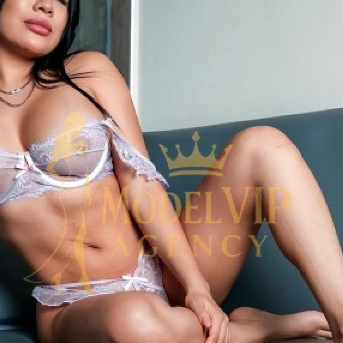 💎 Estella – Latin passion at the service of refinement