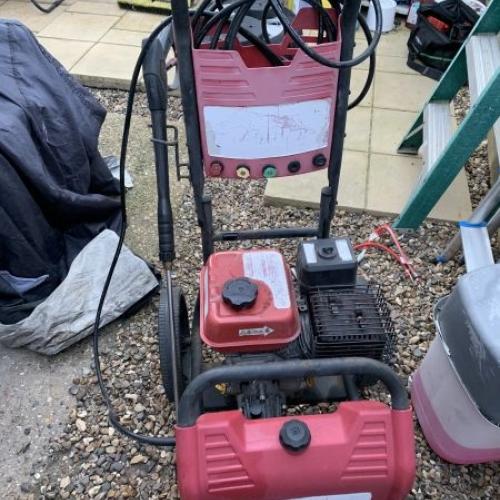 petrol pressure washer