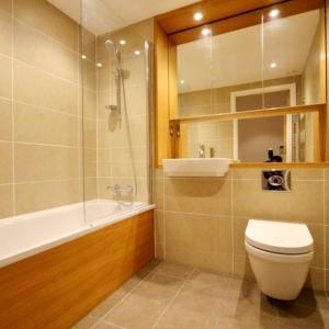 (Only one other tenant+ALL BILLS) ..MODERN DOUBLE Room in Heart of BARKING, IG11 8TH for £900pcm