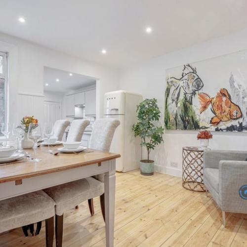 3 bedroom house in Glebe Road, Egham, TW20 (3 bed) (#2334567)