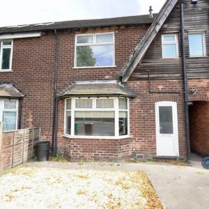 6 bedroom house in Beeston Road, Nottingham, NG7 (6 bed) (#1882294)