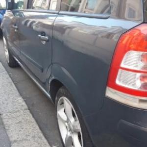 Vauxhall zafira 1.6 petrol Grab a Bargain