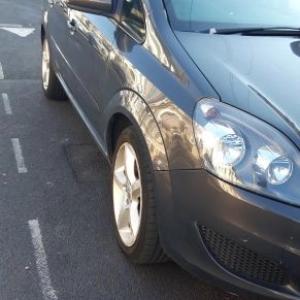 Vauxhall zafira 1.6 petrol Grab a Bargain