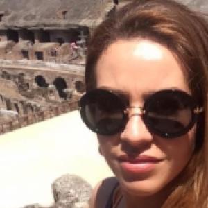 Single woman seeking for a truthful, stable and long-lasting relationship