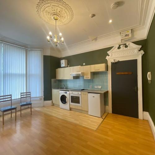 Luxury apartment- Birmingham central