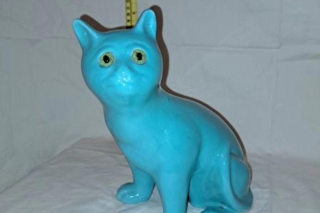 Porcelain Cat Figurine