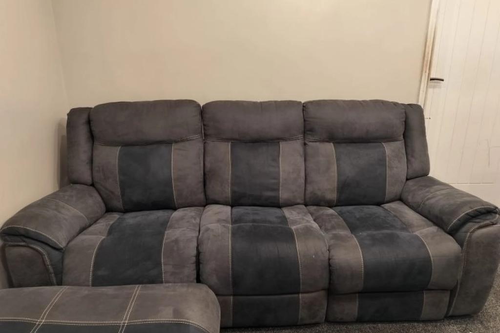ScS Recliner 4 Piece Sofa Set with cupholders, Grey/Navy