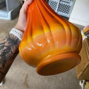 Stunning LE Smith Bittersweet Ribbed Swung Vase – 29" Tall, Like New!