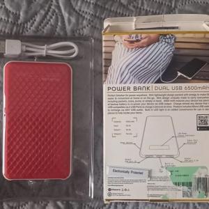 Power Bank Dual USB 6500 mAh