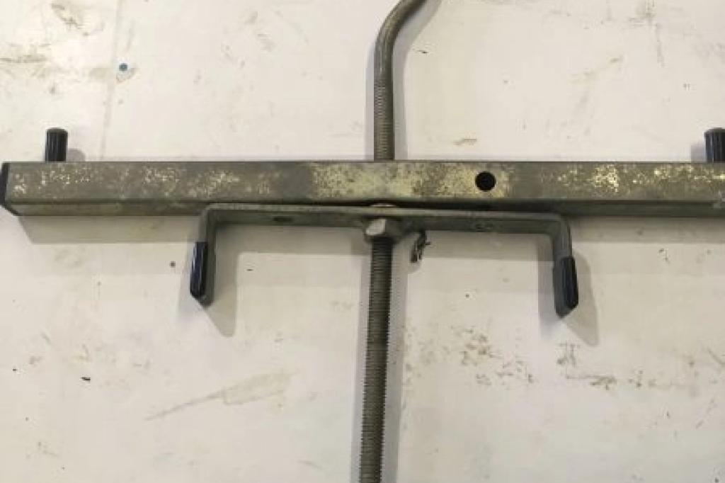 LADDER CLAMPS for roof bars