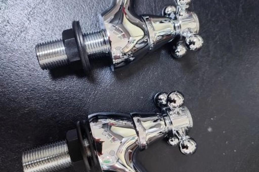 Swirl Traditional Chrome Basin Taps 1/2