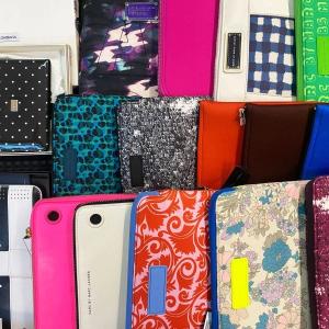 MARC JACOBS, DOLCE & GABBANA, DSQUARED2 Tablet Case Mix 10 Units