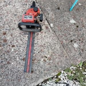 Alpine push in screw caps