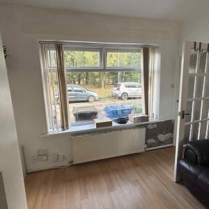 2 bedroom house in Leigh for £795