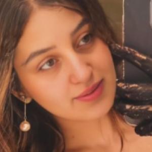 Hot Asian girl available in town for fun no rush