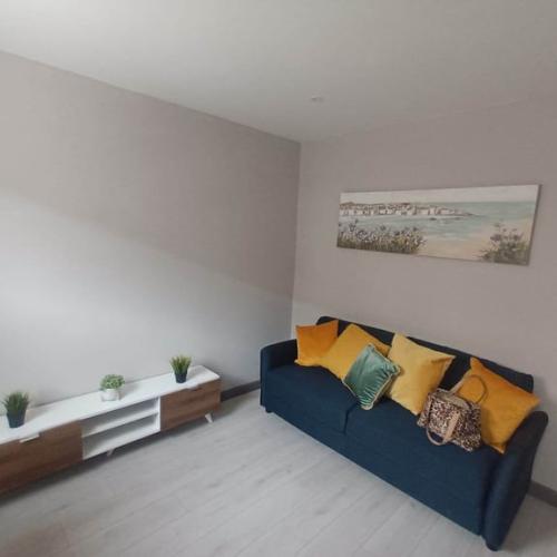 2 Bed Terraced House for Rent, Garden, Parking, RG1
