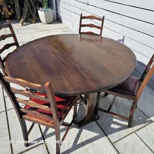 folding dining room set 4 chairs