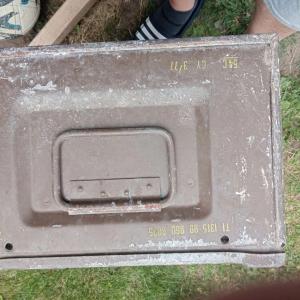 Ammunition box [ammo]