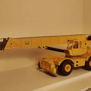 1:55 NZG N.Z.G. 149 Grove RT75S Mobile Crane