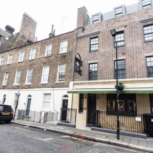 Large bedroom with bills included in Star Street, Paddington, W2.-Ref: 302