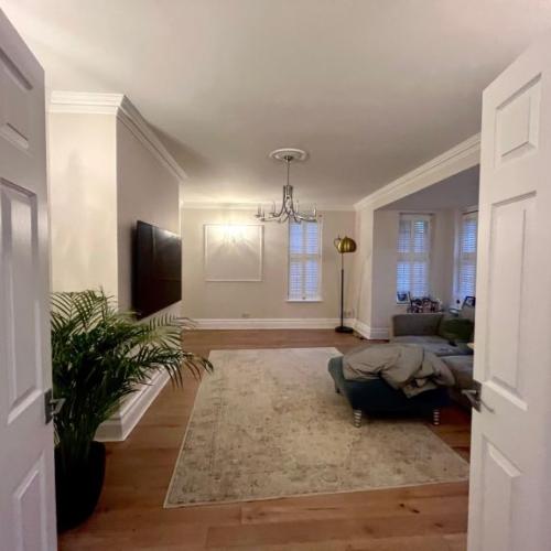 Rent 5 Bedroom House - Totman’s Road, Cuffley EN6