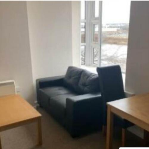 MODERN CONTEMPORARY FLOT FOR RENT