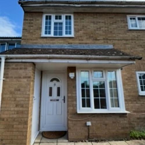 1 Bed house to rent in West Drayton